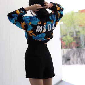 NWT - MSMG Cropped Jersey Women's Sweatshirt - BLACK & BLUE PRINT 2541MDM97 ❤️✨